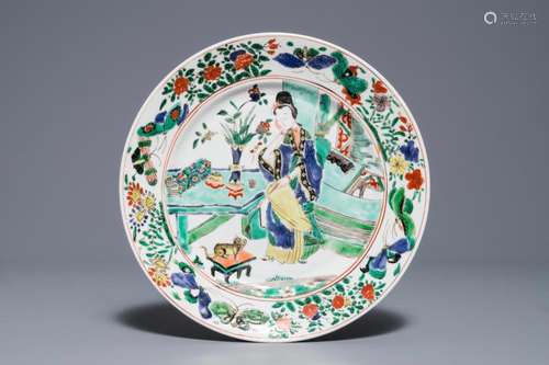 A Chinese famille verte plate with a lady and her cat, Kangxi