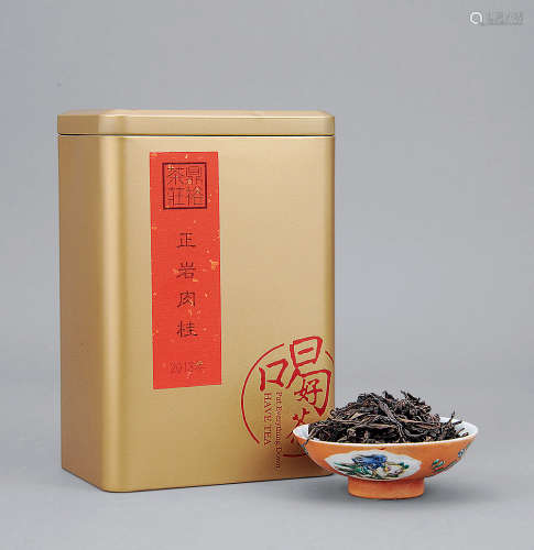 06年 陳舊白茶 二罐