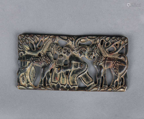 三世紀 鄂爾多斯 銅鎏金人物飾牌