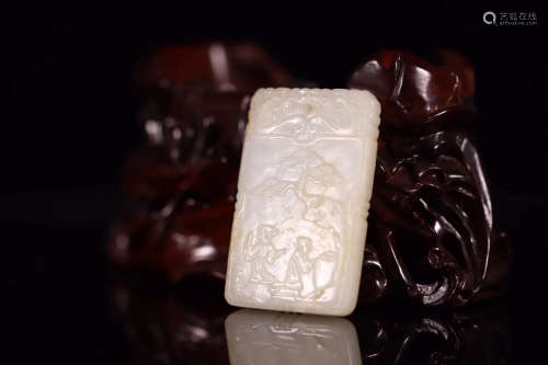 A HETIAN JADE CARVED SQUARE SHAPE PENDANT