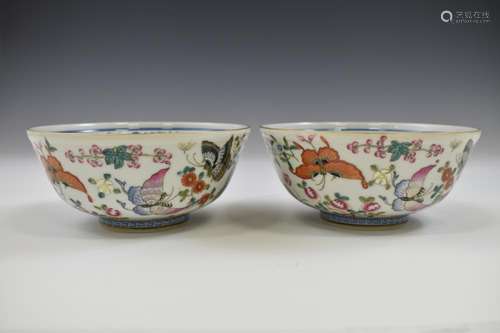 PAIR GUANGXU FAMILLE ROSE BUTTERFLY BOWL