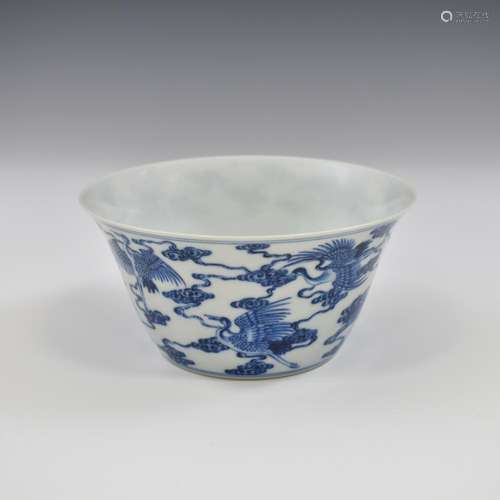 QIANLONG BLUE & WHITE HUNDREDS CRANES BOWL