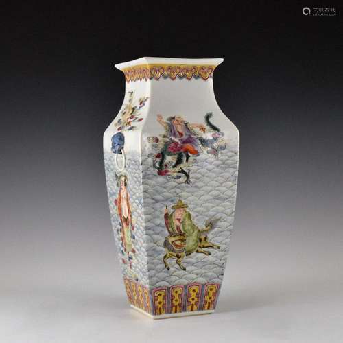 FINE FAMILLE ROSE EIGHT IMMORTALS VASE