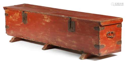 A painted pine long chest or pikel box, the boarded hinged top revealing a vacant interior, with