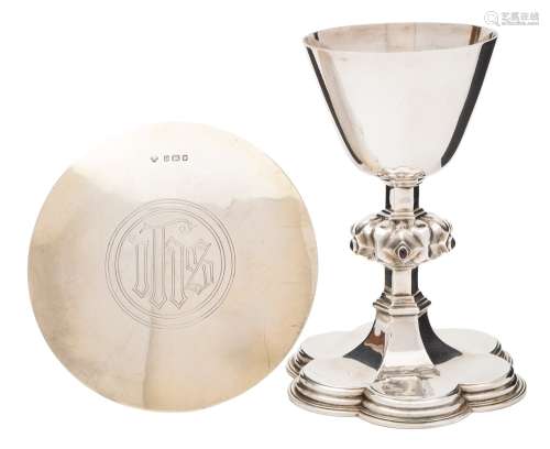 A matched 20th century silver communion set:, the chalice maker Tam & P Co, London,