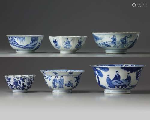 SIX CHINESE BLUE AND WHITE BOWLS