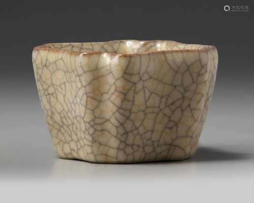 A CHINESE CRACKLE-GLAZED SQUARE-SECTION CUP