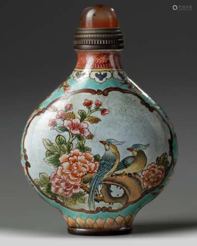 A CHINESE PAINTED ENAMEL 'BIRDS' SNUFF BOTTLE