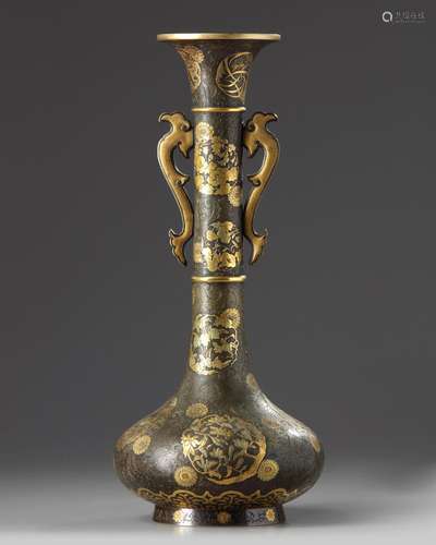 A GILT BRONZE JAPANESE VASE