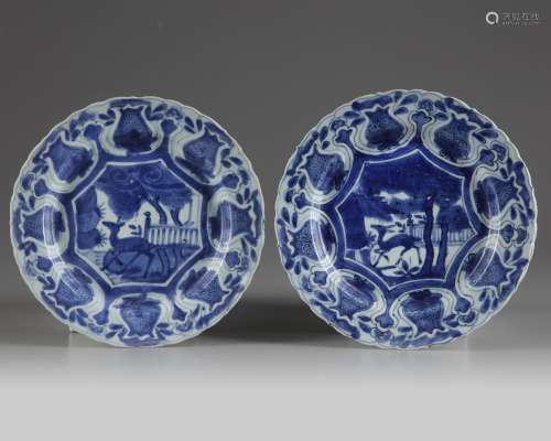 TWO CHINESE BLUE AND WHITE 'KRAAK PORCELAIN' 'DEER' PLATES