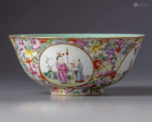 A CHINESE FAMILLE ROSE MILLIFLEUS BOWL