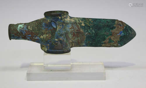 A Chinese archaic bronze blade, probably Zhou dynasty (1046-256 BC), with green patination and