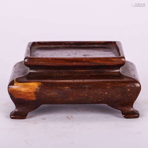 CHINESE ROSEWOOD STAND