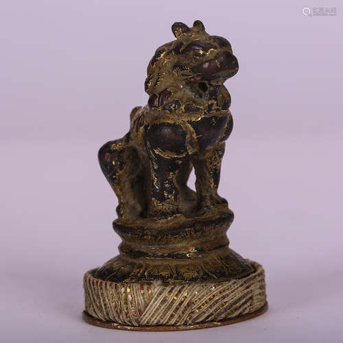 CHINESE BRONZE FIGURE OF BEAST