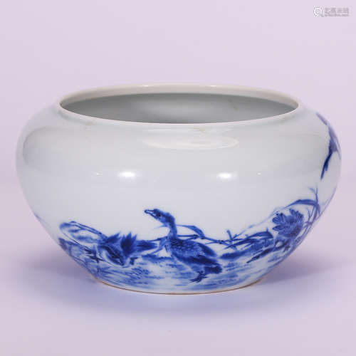 CHINESE BLUE AND WHITE BRUSH WASHER