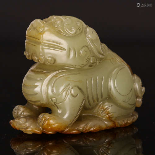 CHINESE CELADON JADE FOOLION