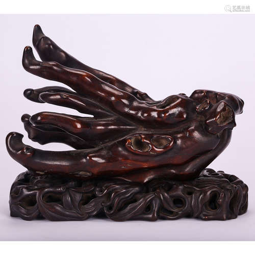 CHINESE ROSEWOOD CARVED FINGER CITRON