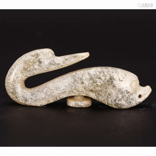 CHINESE ARCHAIC JADE BELT HOOK