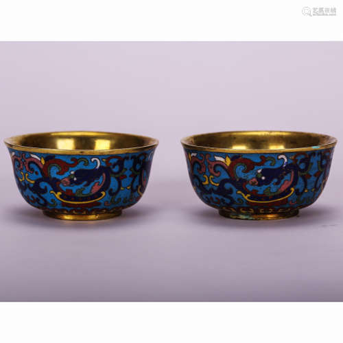 CHINESE PAIR OF CLOISONNE DRAGON BOWL