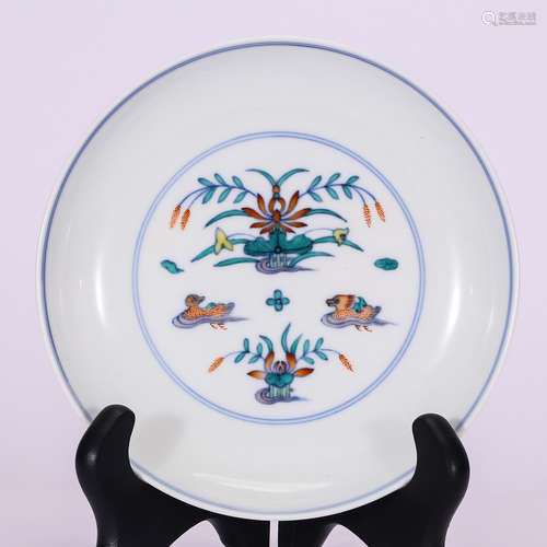 CHINESE WUCAI PORCELAIN PLATE