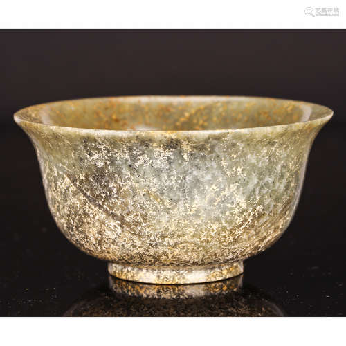 CHINESE ARCHAIC JADE BOWL