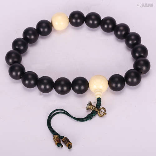 CHINESE ZITAN WOOD BEAD BRACELET