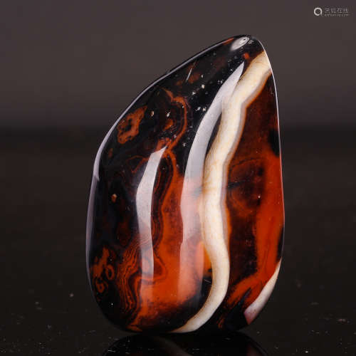 CHINESE AGATE PENDANT