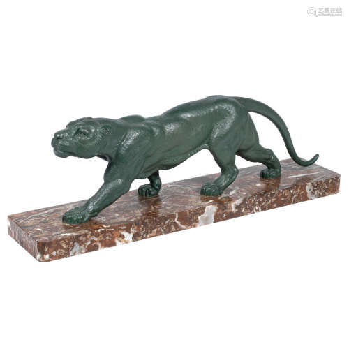 ENGRAVED SIGNATURE, CIRCA 1925 a patinated metal study of a panther on rosso marble base by demetre chiparus