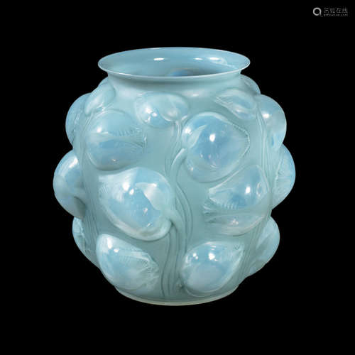 MOULDED 'R.LALIQUE'; PRE 1947 A René Lalique Opalescent, Frosted and Polished 'Tulipes' Vase