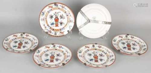 Six antique Societe Ceramique Maastricht plates with Potiche decor. Circa 1890. Size: ø 19.5 cm.