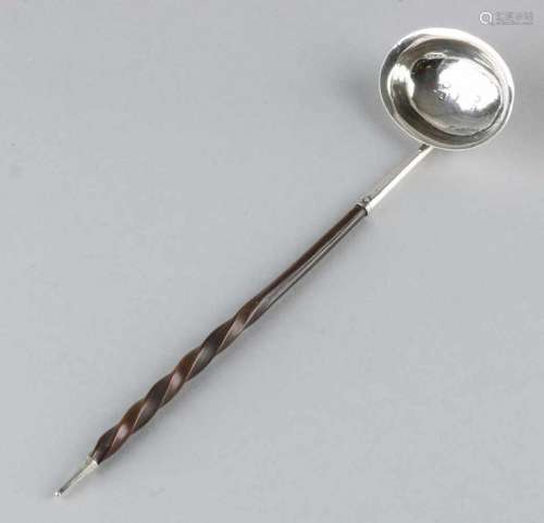 Special antique silver 925/000 serving spoon with oval bowl with wrapped, twisted balines. Steel