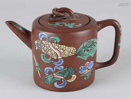 19th Century Chinese Yixing drawing pot with soil mark. Two rings on lid and enamel decors. Size: