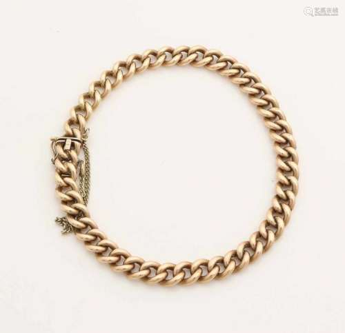 Yellow gold bracelet, 585/000, with convex gourmet links, with lock and safety. Width 6 mm. about