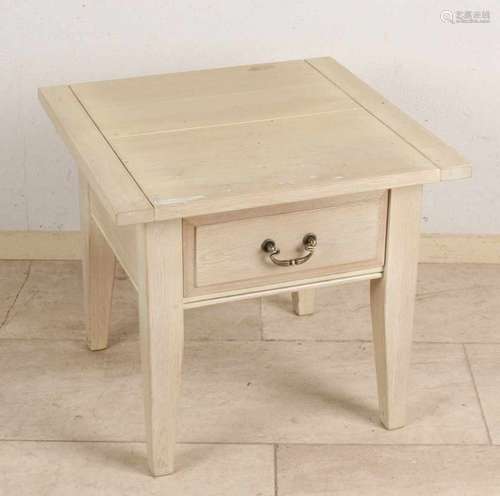 Two oak white wash side tables with drawer. 21st century. Size: 54 x 50 x 50 cm + 54 x 40 x 40 cm.