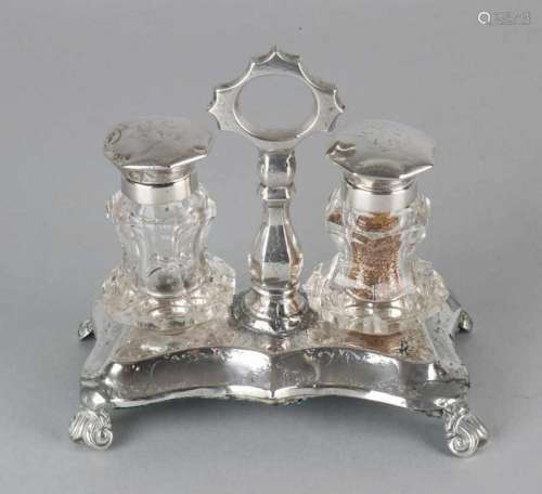 Silver ink set, 833/000. Two crystal pots with silver octagonal cap placed on a rectangular,