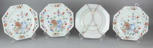 Four times 18th century Chinese Chinese porcelain Family Rose signs with enamel garden decors and