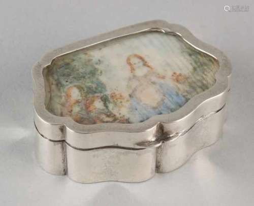 Silver snuffbox, Louis XVI, model with miniature painting with figures on ivory, something fading.