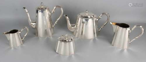 Beautiful silverware, 800/000, 5 pieces with a coffee pot, tea jug, a milk jug, creamer and sugar