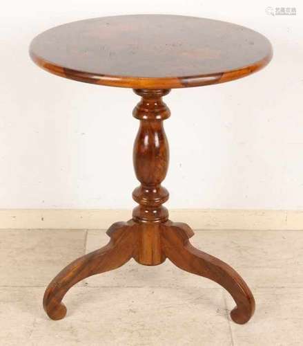 Antique carrot Louis Philippe side table. Recently professionally restored and polished (Schellack).