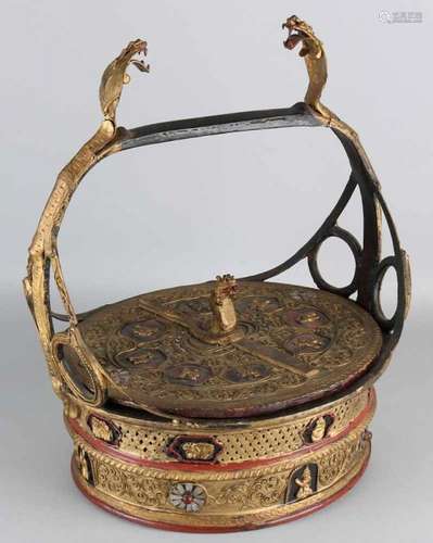 Antique Indian lacquer lid lid basket. Wood stuck with figures and metal cobras. Circa 1900. Size: