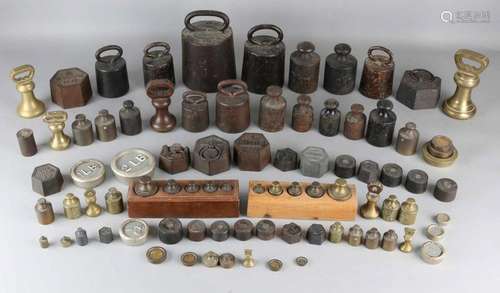 Large lot of various antique iron and copper weights + scales. 19th - 20th Century. Size: