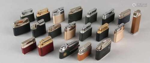 Lot with 20 lighters including; Ronson Varaflame, Rowenta Snip, Bergmann, Poppell, Ronson Mini-Rover