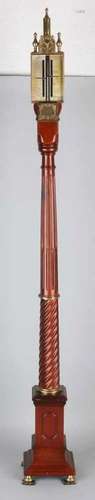 English mahogany standing barometer with brass. Old example. 20th century. Size: 104 cm. In good