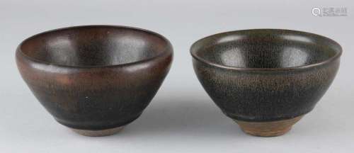 Two old Chinese brown glazed porcelain bowls. Size: 6.7 x 12.3 cm ø and 7 x 12.5 cm ø. In good