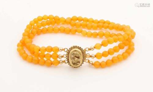 Bracelet with honey agate beads, faceted, ø 4mm, 3 rows, attached to a yellow gold clasp, 585/000,