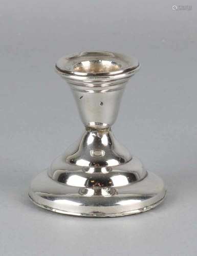 Silver 835/000 candlestick with padded foot. MT .: H. Hohle and JJ Bolhuis - Amsterdam. Foot lightly