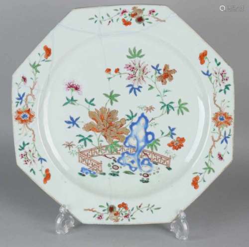 Very large octagonal 18th century Chinese Family Rose dish with garden decor. Glued. Size: 36 x 36