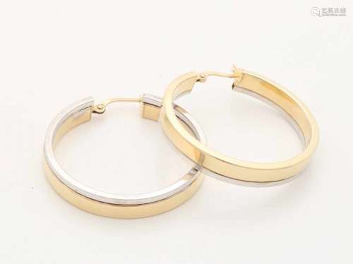 Golden earrings, 585/000, with white and yellow gold. Creoles from rectangular tube with a part