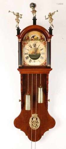 Carrot nuts Frisian tail clock with moon stand. Second half of the 20th century. Size: 108 cm. In