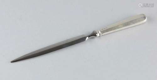 Letter opener with silver handle, 925/000. Model Hague praise. MT .: JAA Gerritsen - Zeist ..